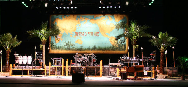 image of fabricated palm trees at jimmy Buffett concert